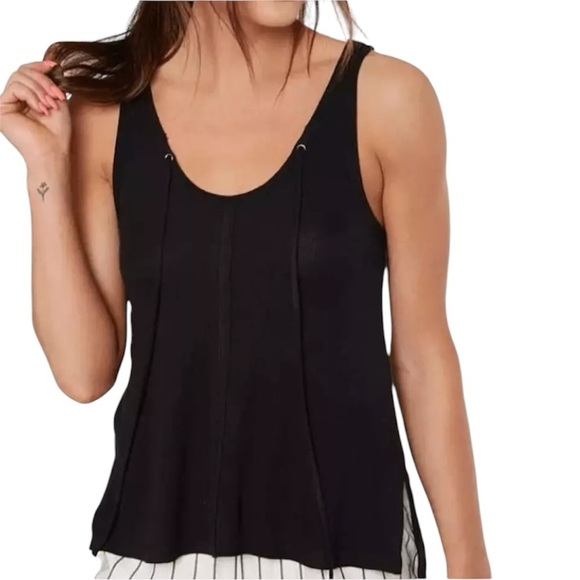 White Crow Tops - EUC White Crow Ribbed Tank Small